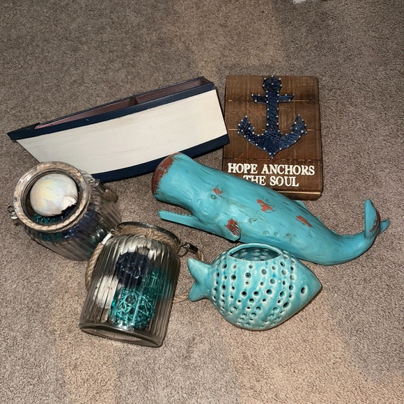 Nautical Decor - Picture 3 of 3